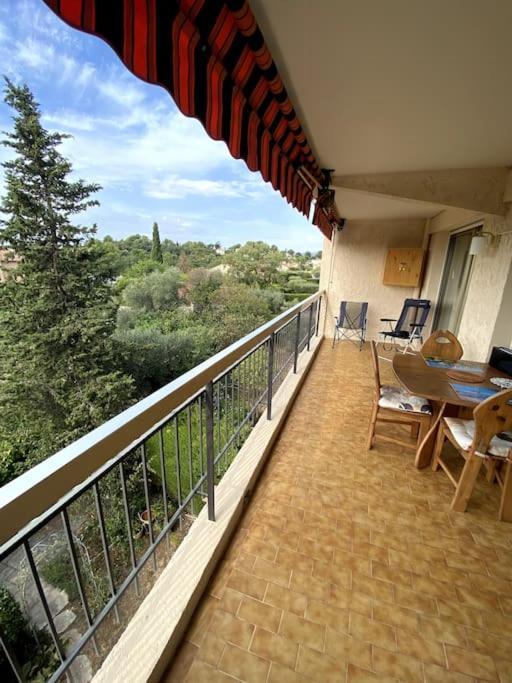 Logement Cosy, Situe Entre Ciel Et Mer Ванс Екстер'єр фото
