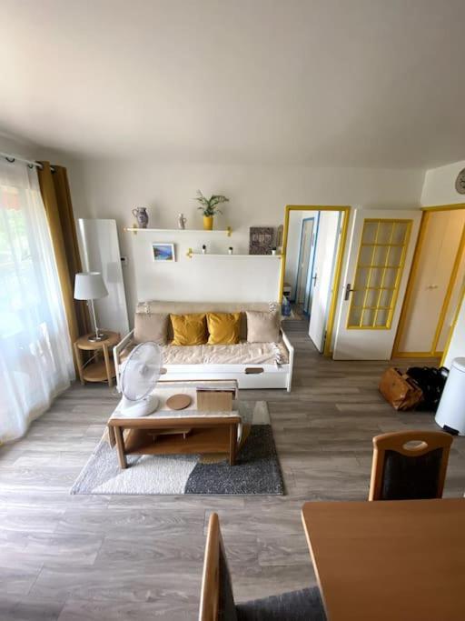 Logement Cosy, Situe Entre Ciel Et Mer Ванс Екстер'єр фото