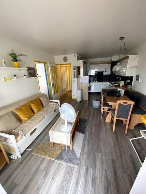 Logement Cosy, Situe Entre Ciel Et Mer Ванс Екстер'єр фото